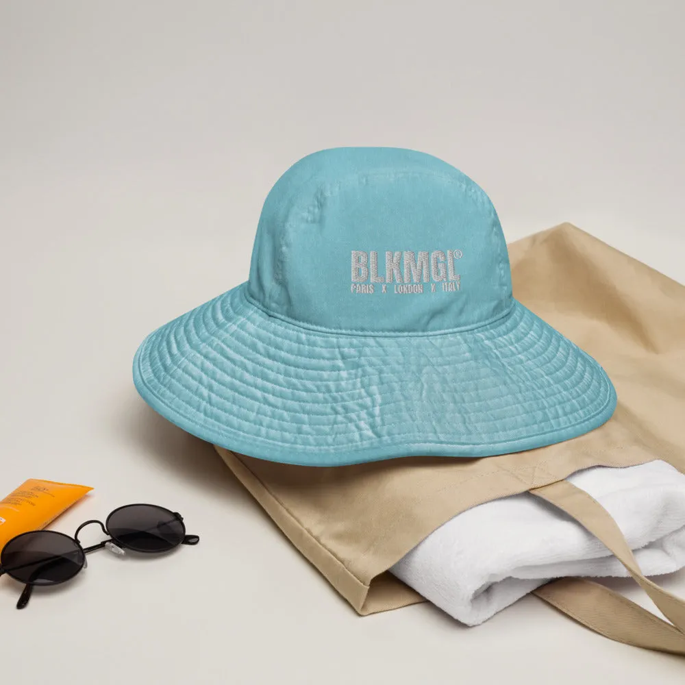 BLKMGL Womens Wide brim bucket hat