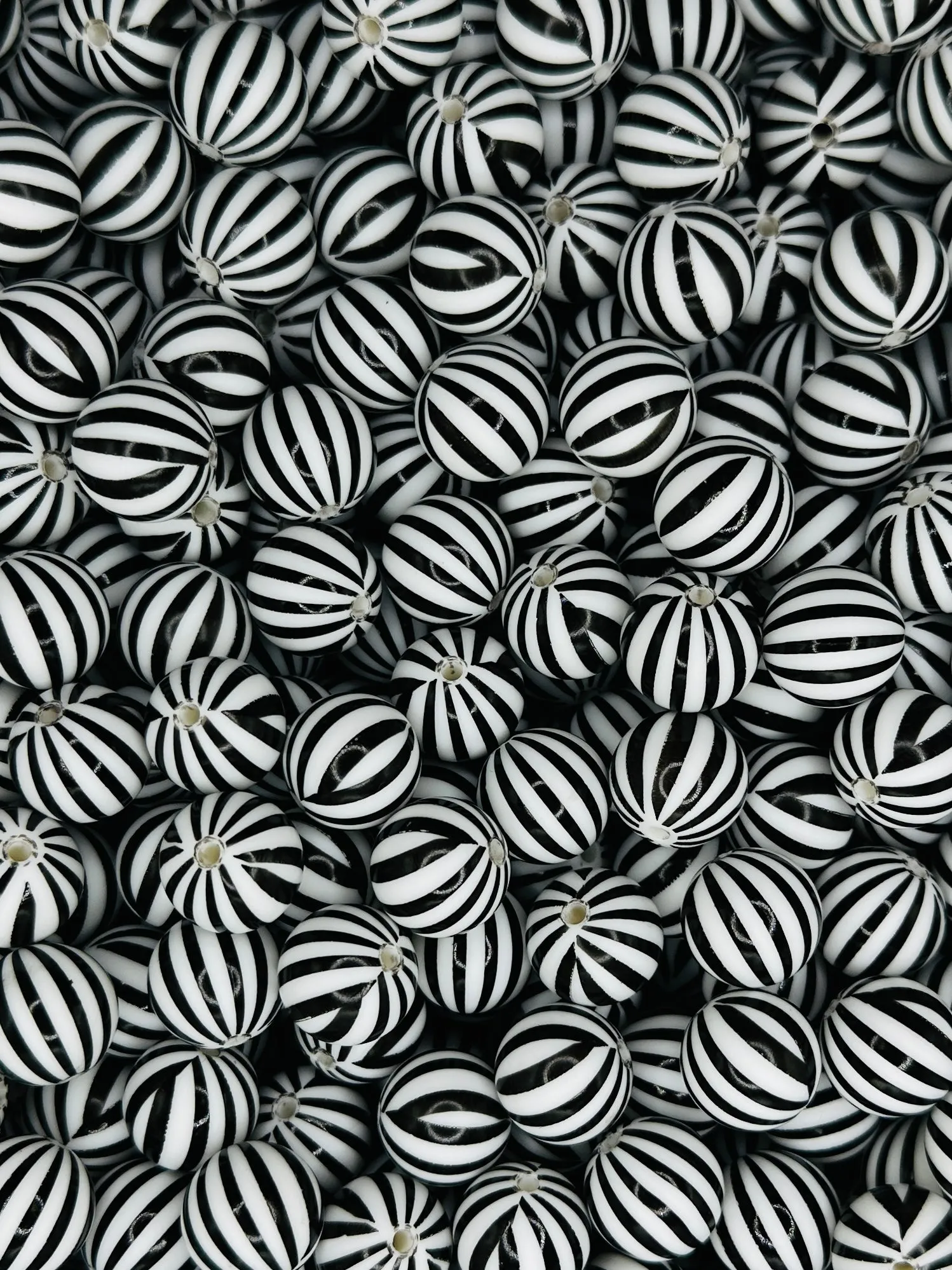 ***Discontinued*** Deck The Halls Printed 15mm Bead
