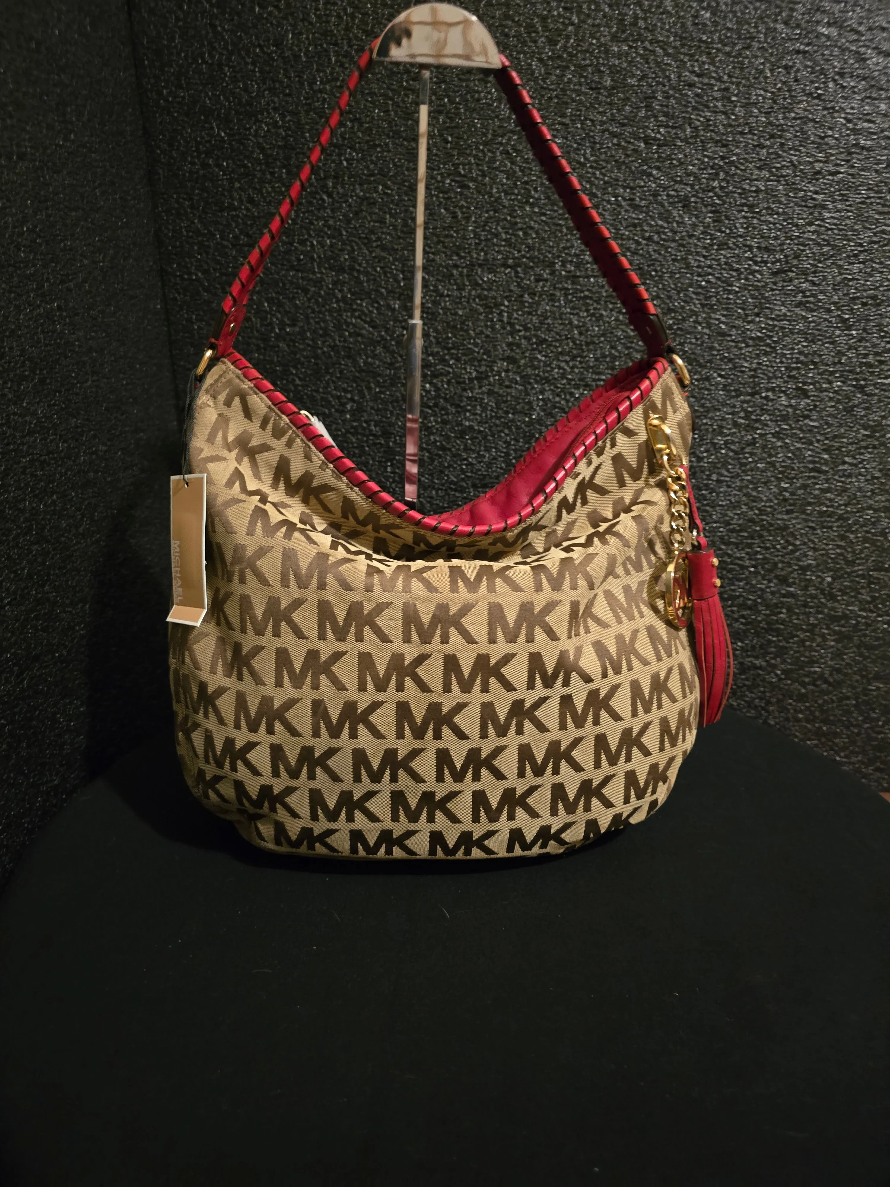 Michael Kors Signature Hobo Shoulderbag Whip Stitch Tassel with Match Wristlet