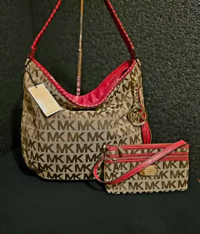 Michael Kors Signature Hobo Shoulderbag Whip Stitch Tassel with Match Wristlet